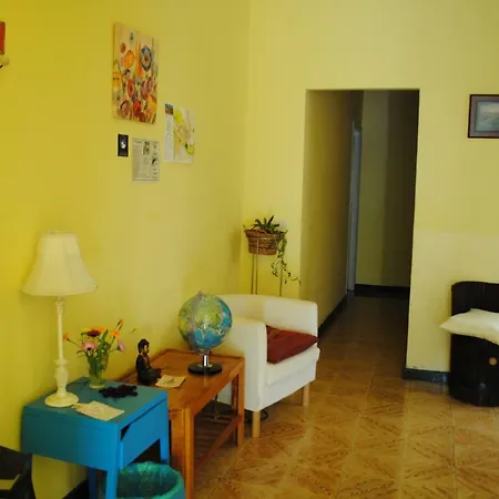Guest house Casa Amaya 3*